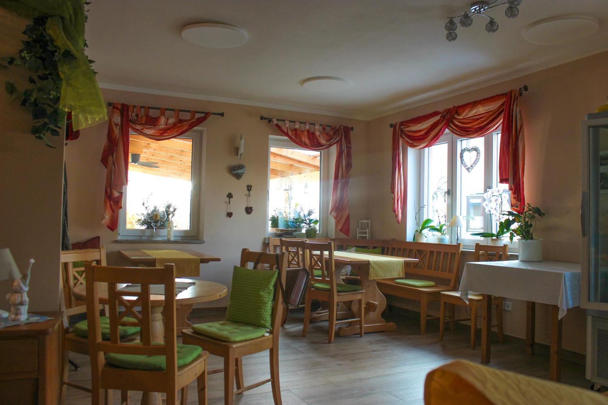 Wirtsberg Pension & Cafe Eching  Exterior foto
